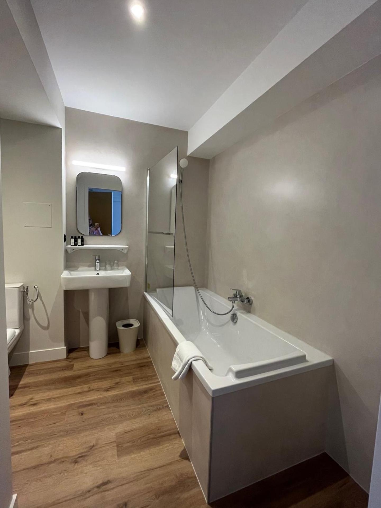 Hotel Henri Iv 2*