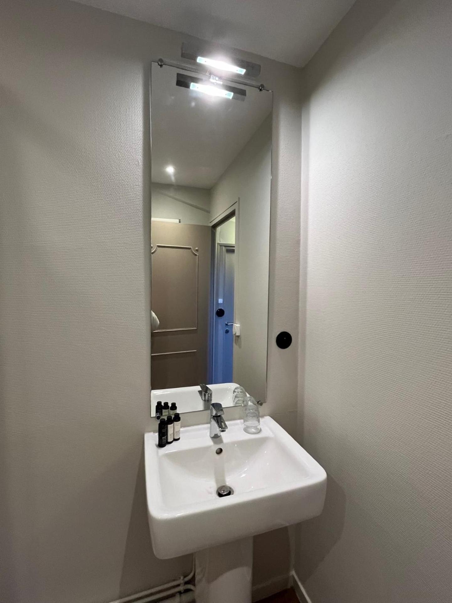 Hotel Henri Iv 2*
