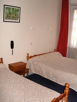 Henri Iv Hotel